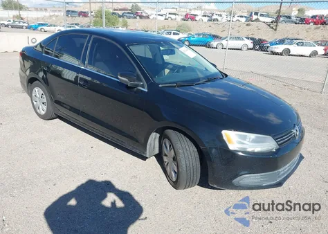 2013 Volkswagen Jetta 2.5L Se z USA, uszkodzony, nr VIN 3VWDX7AJ7DM440522